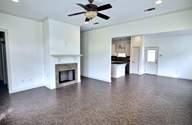 39416 Woodlake Dr Gallery 3