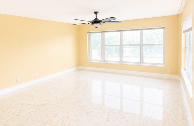 10777 W Sample Road Gallery 4