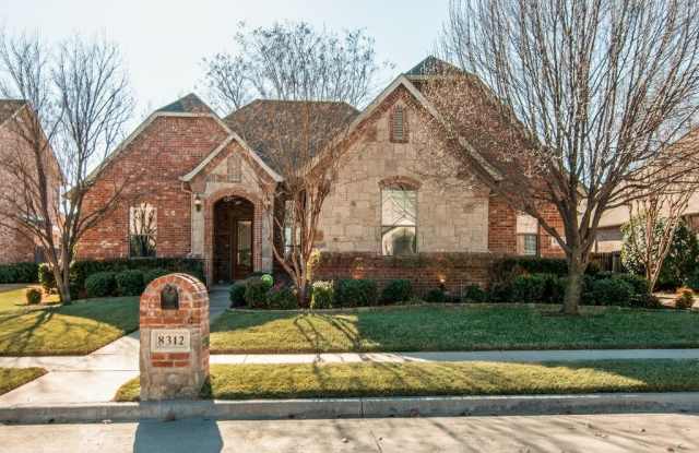 8312 Vine Wood Drive - 8312 Vine Wood Drive, North Richland Hills, TX 76182