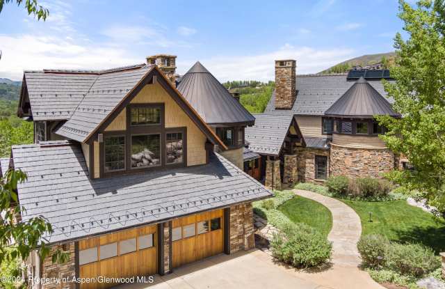 705 Spruce Street photos photos