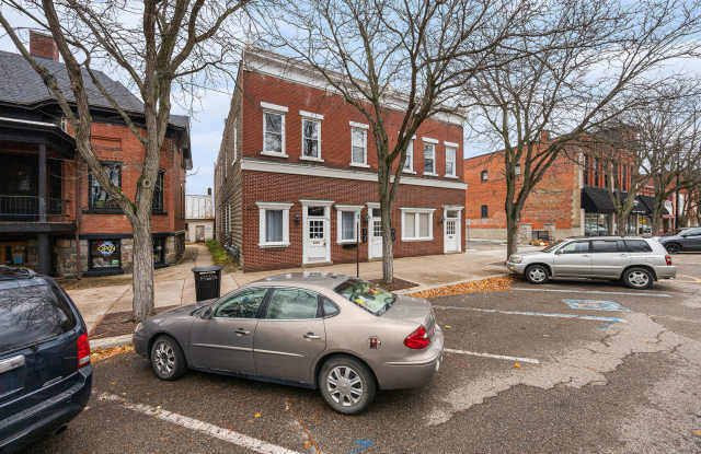 224 Trowbridge Street - 224 photos photos