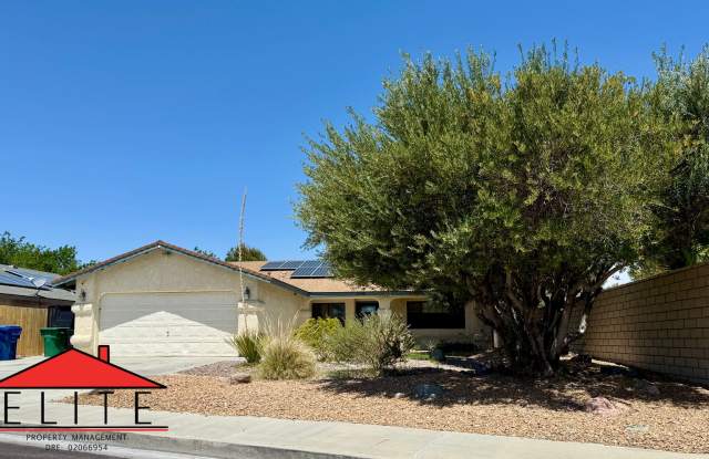 NORTHWEST POOL HOME AVAILABLE NOW!! photos photos