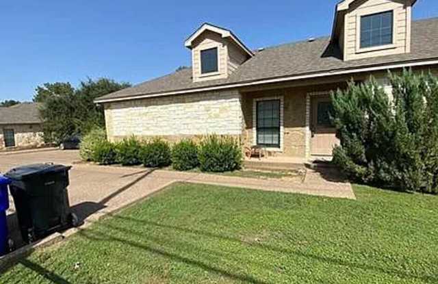 5 Bedroom Near Campus photos photos