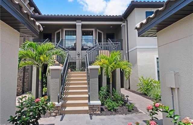 9393 Pocida CT Gallery 3