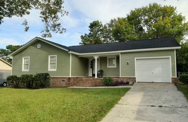 3 Bedroom 2 Bath Ranch Home in the College Park Subdivision. photos photos