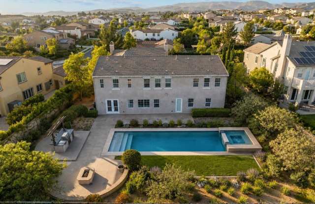 13854 Saddleback Drive Gallery 4