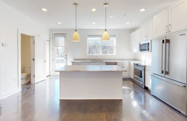 Stunning and Spacious Duplex in Brookland w/ Parking! photos photos Stunning and Spacious Duplex in Brookland w/ Parking! photos photos