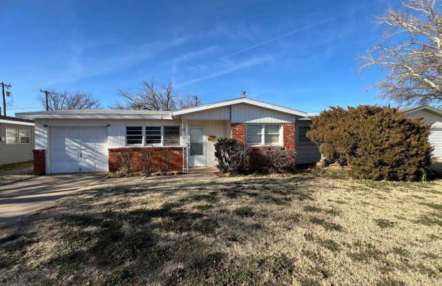 Welcome to this charming 3-bedroom, 1.5-bathroom home! photos photos