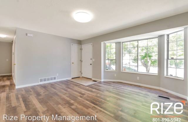 4351 W 3930 S Gallery 2