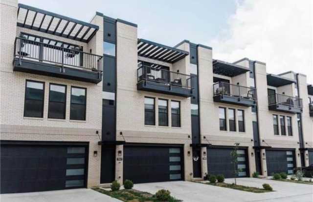 938 12th Street - 1 photos photos