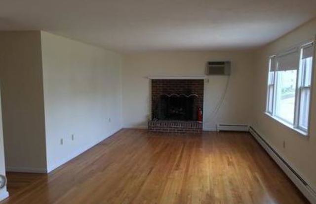 26 Woodleigh Rd. Gallery 2