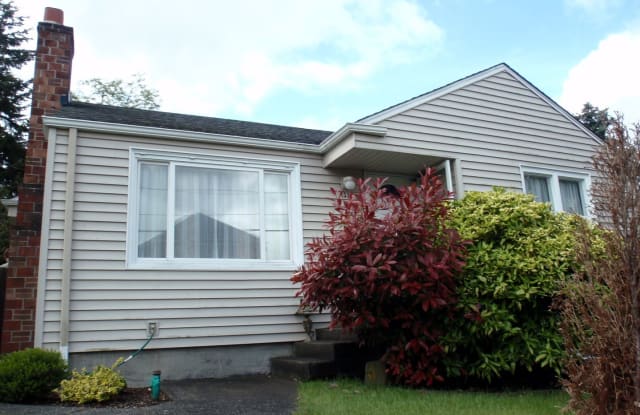 1315 N 85th Street - 1315 North 85th Street, Seattle, WA 98103