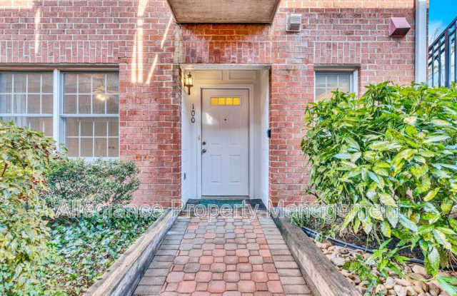 6916 Fairfax Drive - 6916 Fairfax Drive, Arlington, VA 22213