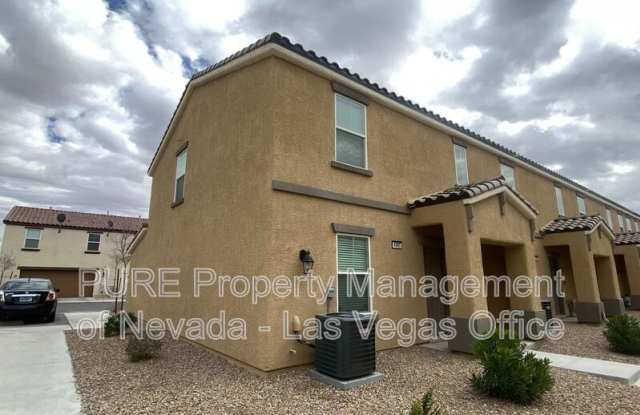 4645 Pencester Street photos photos