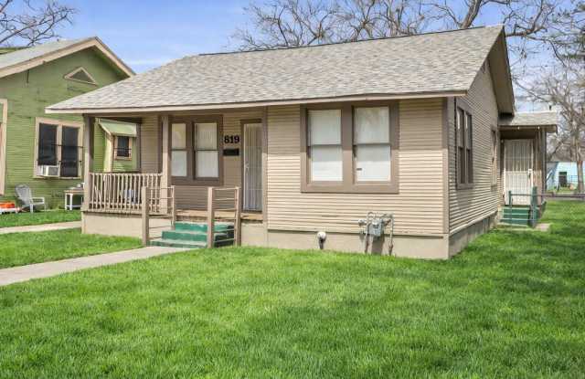 819 Rivas photos photos