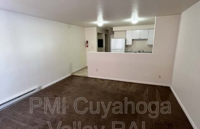 161 Cedar Ave photos photos