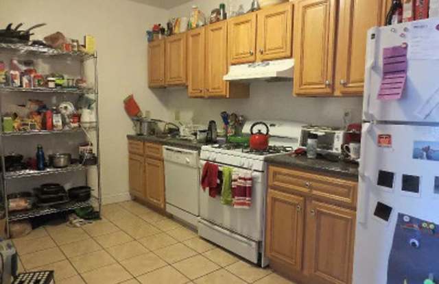 Renovated, Affordable Brighton 4 bed/2 Bath on Egremont Rd for Sept 1st. Heat Inc, Student Friendly! photos photos