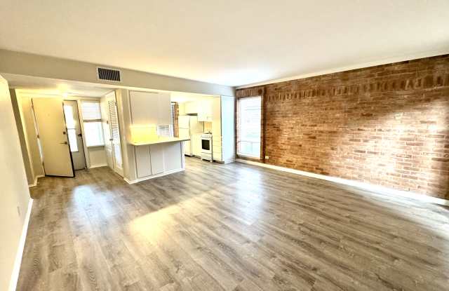 Glen Cove - 124 West Hampton Drive, Seguin, TX 78155