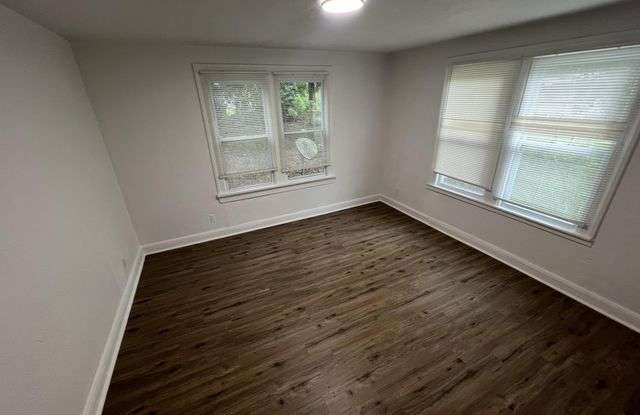 451 Long Branch Boulevard Gallery 3