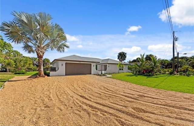 548 Boulder Dr lot: 18 Gallery 4