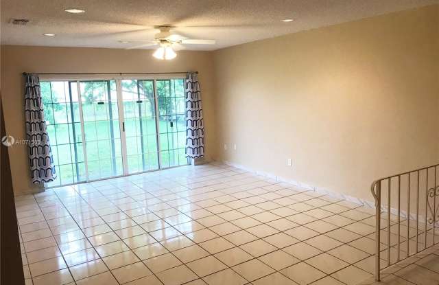 12211 SW 119th Pl Gallery 4