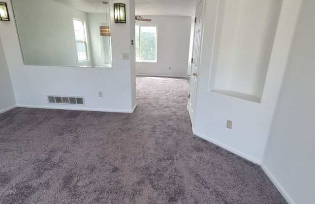 3 Bedroom Single Family Home in Parker Gallery 4