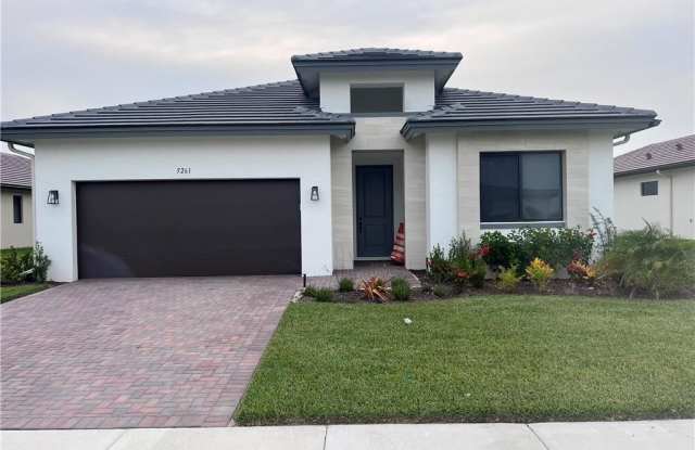 5261 Lamone Ln photos photos