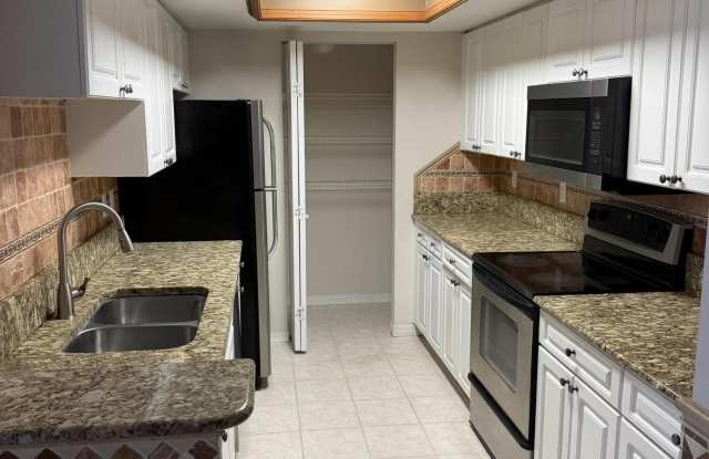 1500 S Crestwood Court S Gallery 4