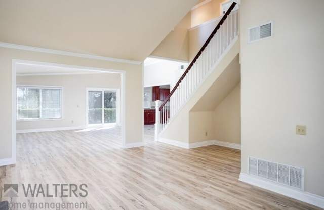 2287 Village Road Gallery 2