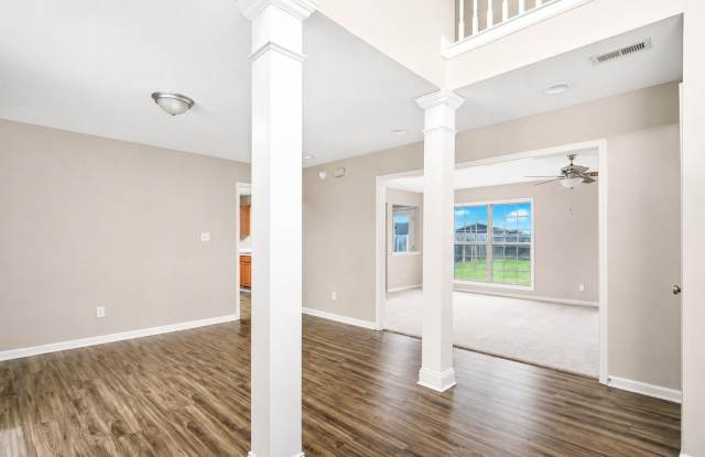 565 Wellington Gardens Drive Gallery 4