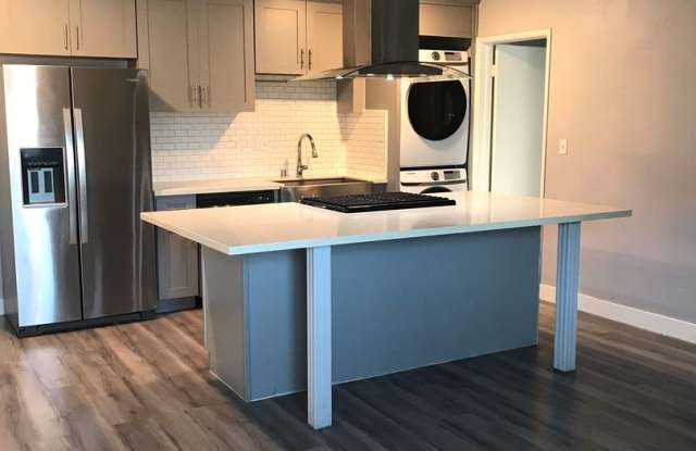 Available now! Home Sweet Home! Large  Bright 1 bed/1 bath for Lease Long Beach, CA photos photos