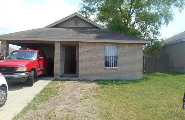 5870 BOWSPRIT - 5870 Bowsprit Street, San Antonio, TX 78242