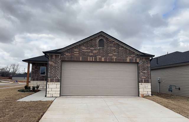 Brand New 4 Bedroom 2 Bath Home in Mustang Schools photos photos