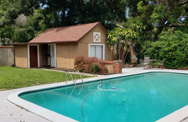 1389 Hibiscus St photos photos