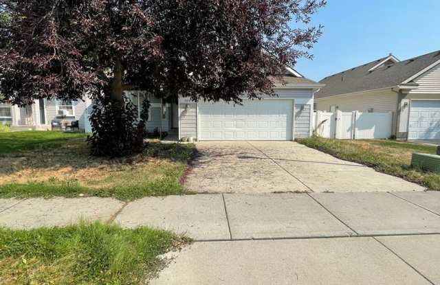 Charming 3 bed 2 bath in Five Mile Prairie! Half off first months rent! - 9318 North Oak Street, Spokane, WA 99208