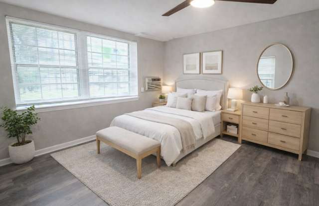 2026 Move-In Special – $500 LEASE SIGNING BONUS!! Comfortable 2BR Condo with Easy Metro Access Gallery 3