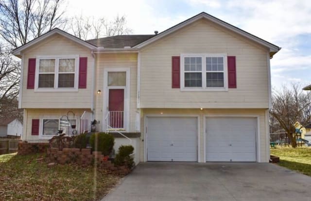 11321 East 58 Street - 11321 East 58th Street, Raytown, MO 64133