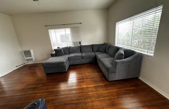 1417 2nd Avenue photos photos