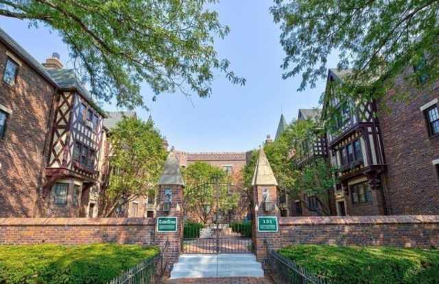 Spacious Two Bedroom Condo in Blackstone! photos photos