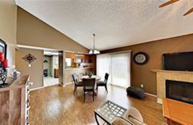 5925 Timbercrest Drive Gallery 2
