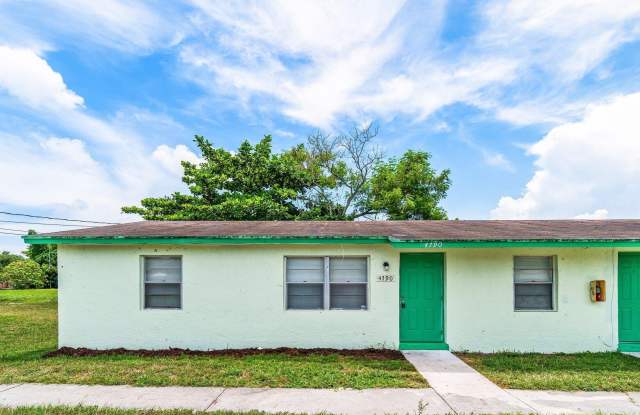 4766 Gulfstream Road Gallery 1