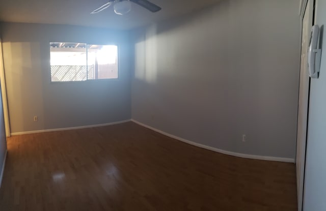 1406 E Coronado Dr Gallery 2