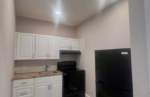 921 North 19th Avenue - 921 North 19th Avenue, Hollywood, FL 33020