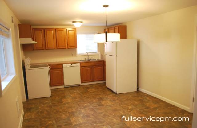 7450 S 116th Pl Gallery 4
