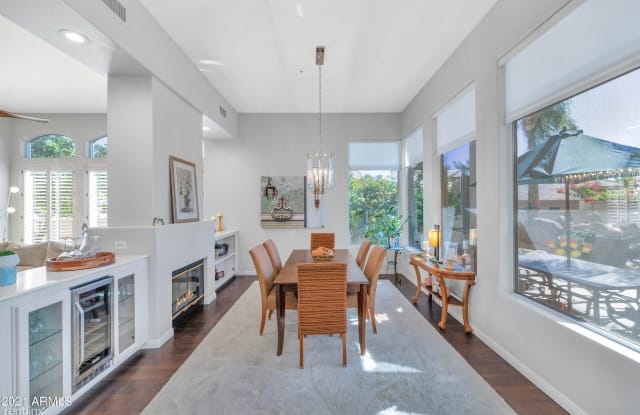 11887 E Del Timbre Dr - 11887 East Del Timbre Drive, Scottsdale, AZ 85259