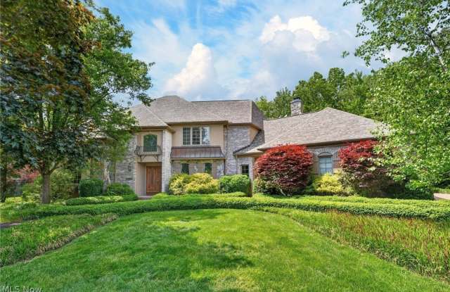 29998 Hilliard Boulevard photos photos