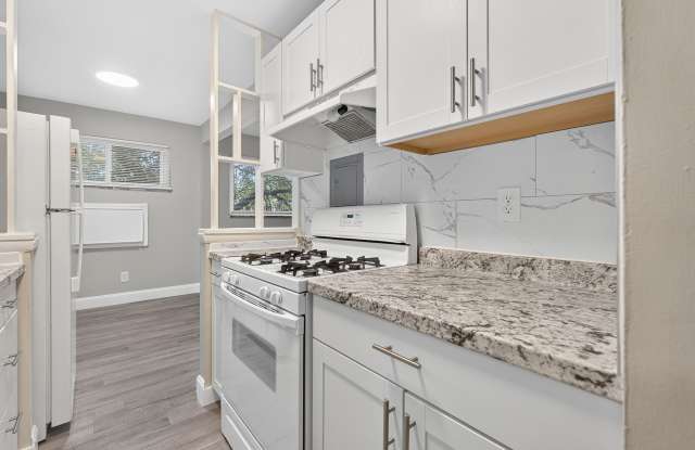 3670 Seabrook AvenueColumbus, OH, 43227 Gallery 4