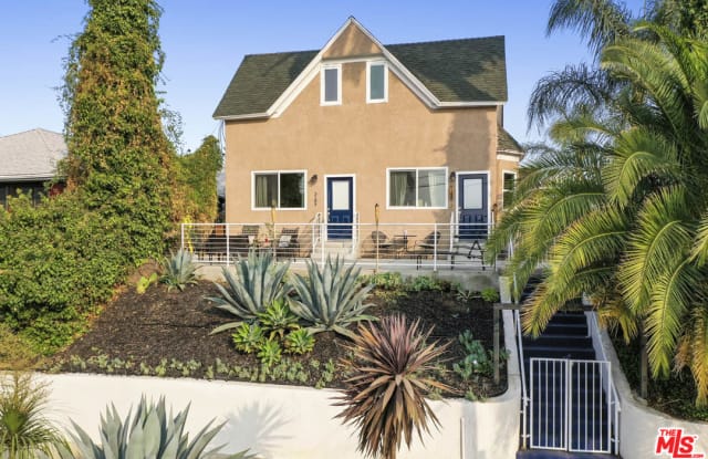 318 PARKMAN AVE - 318 Parkman Avenue, Los Angeles, CA 90026