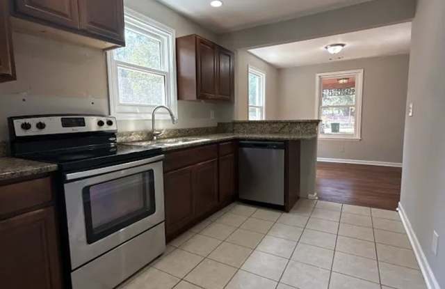 4 Beds 2.5 Baths Home in Decatur, Atlanta Gallery 3