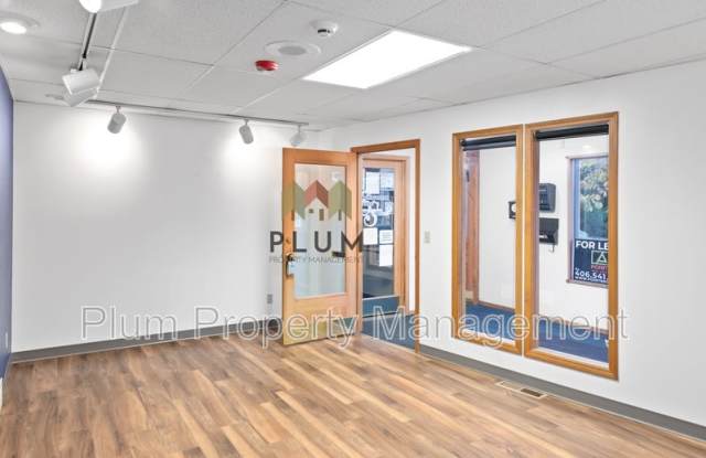 690 South West Higgins Gallery 2